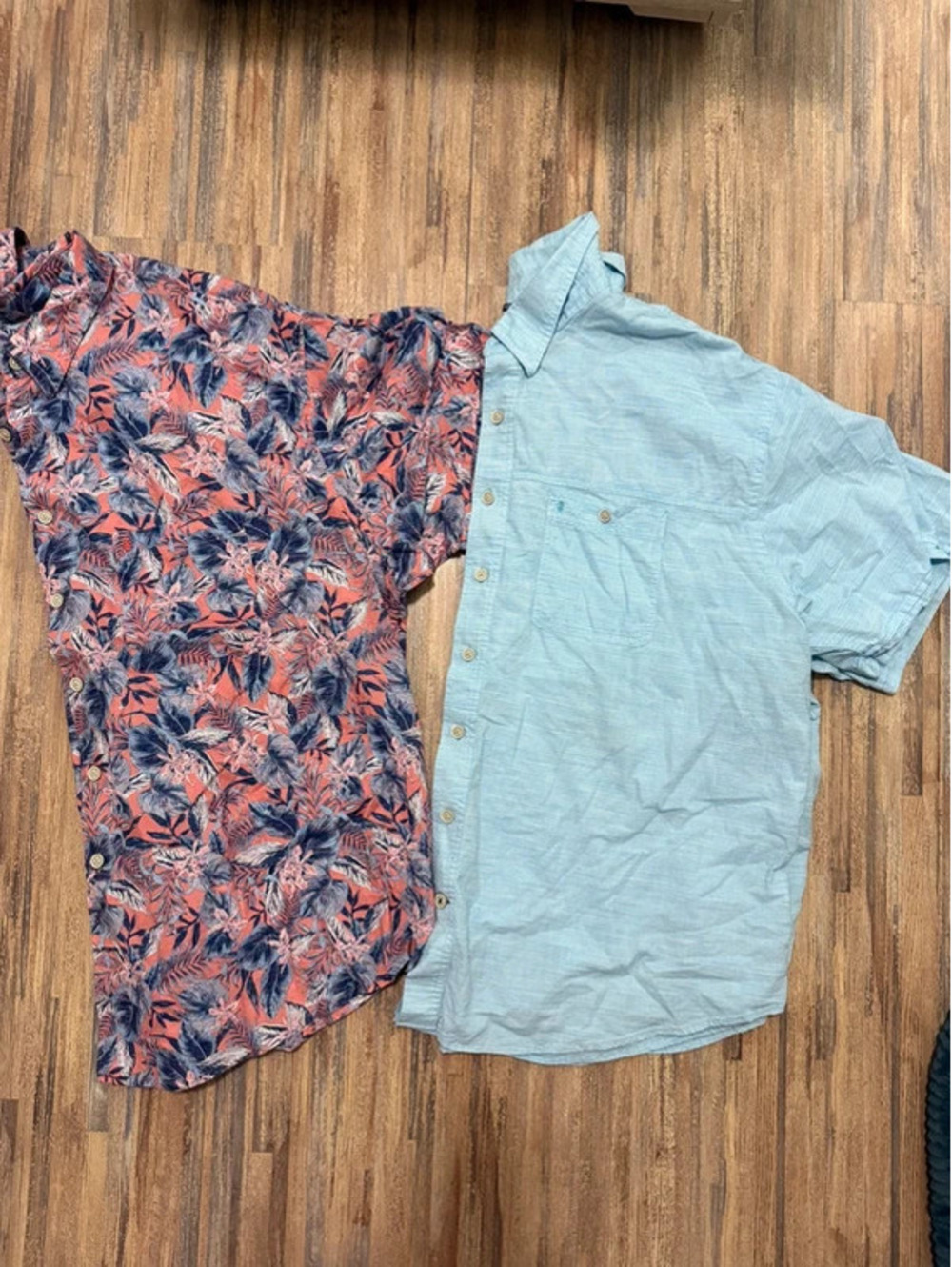 IZOD men’s saltwater  short sleeve button up bundle of 2 size 3XLB